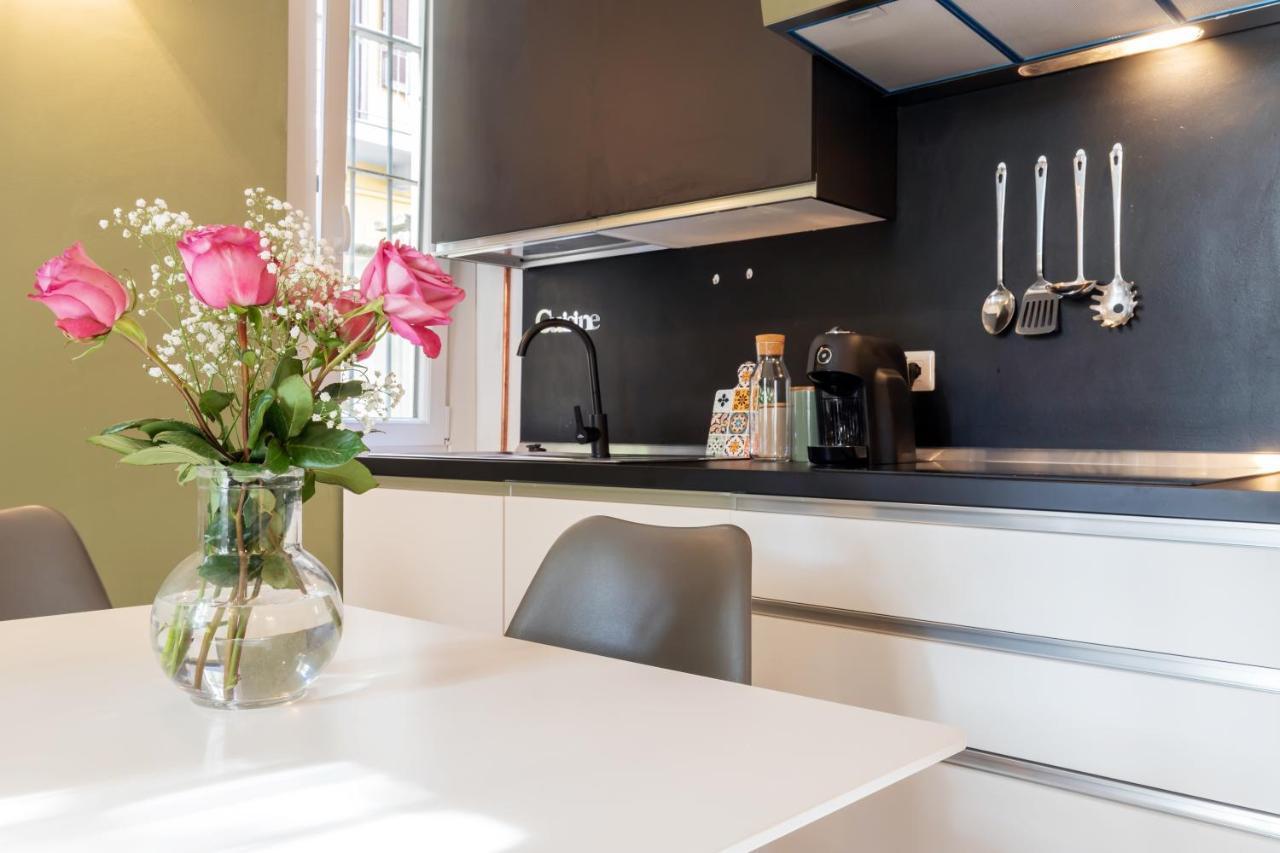 Duomo-Navigli Charming And Modern With Fast Wifi Apartment Milan Luaran gambar
