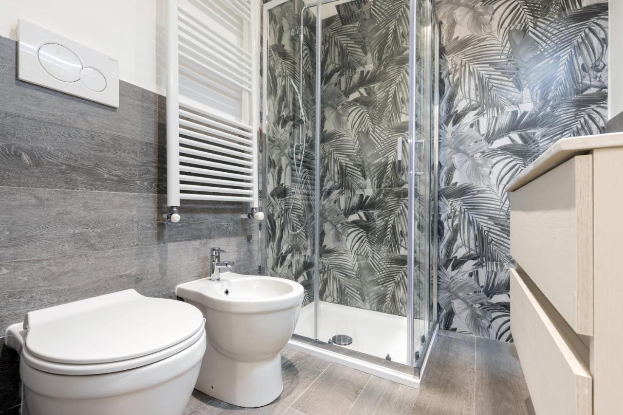 Duomo-Navigli Charming And Modern With Fast Wifi Apartment Milan Luaran gambar